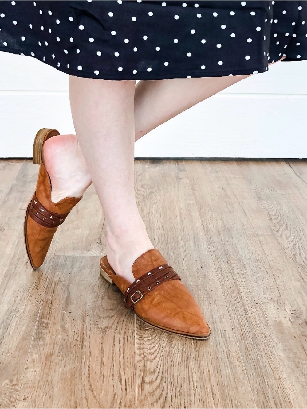 Slip-On Mules in Cognac Brown